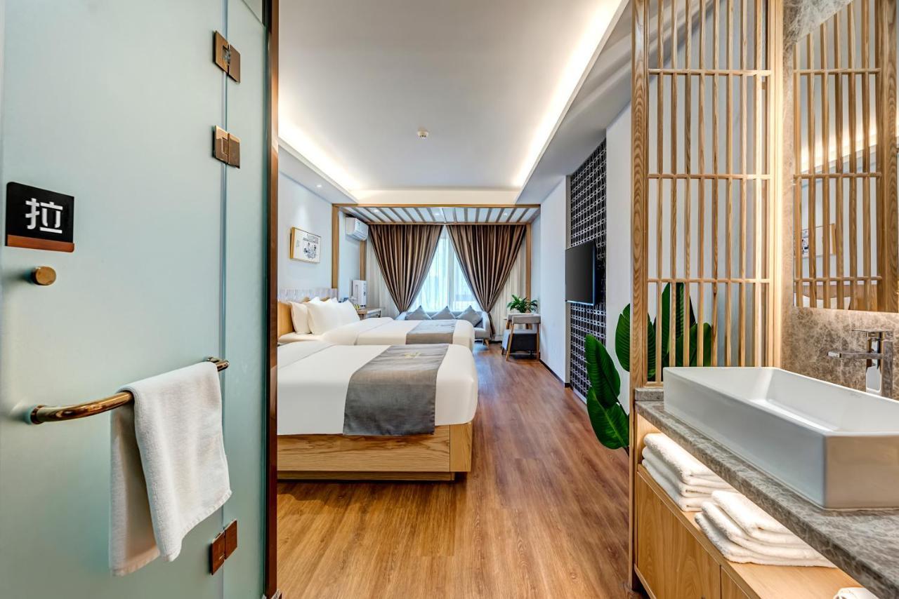 Happy Dragon Saga Hotel: Garden Terrace In Center 4* Beijing