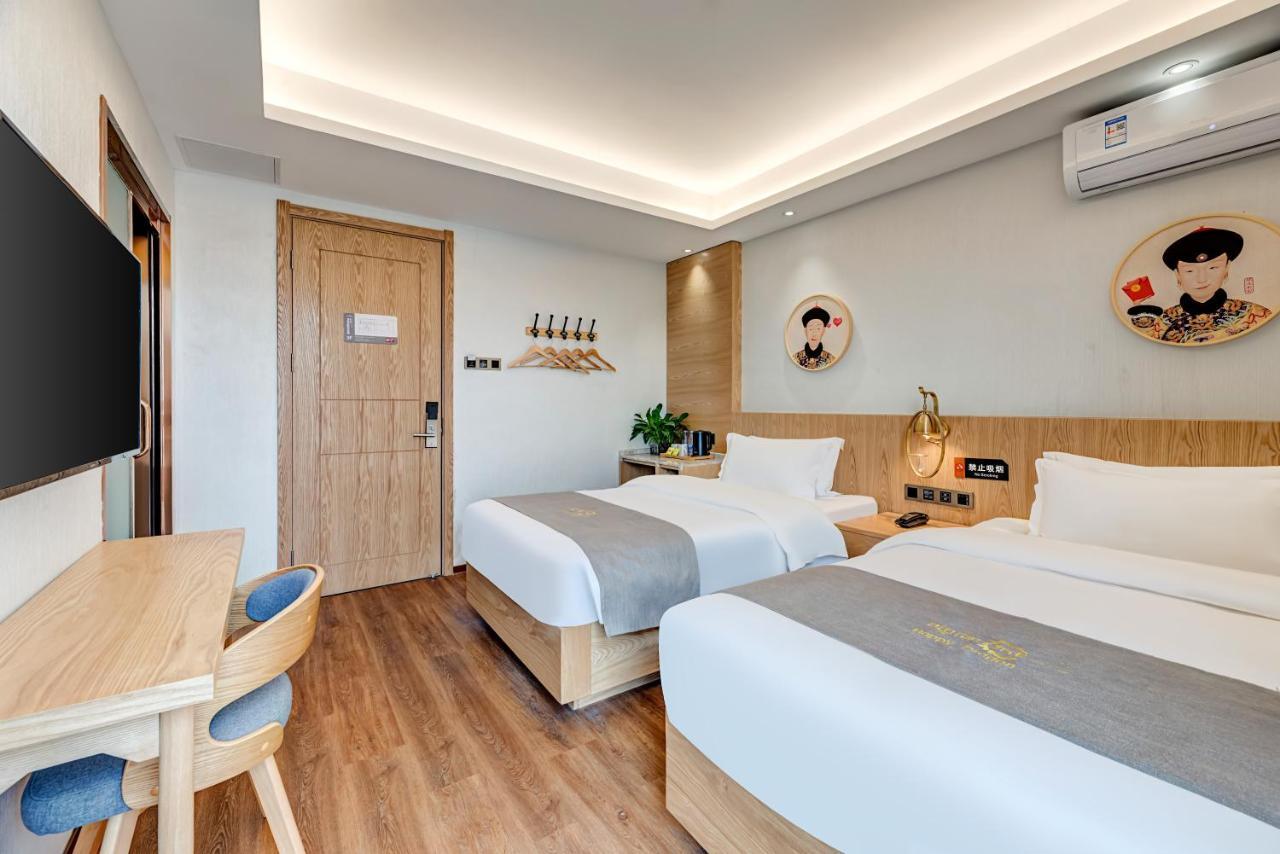 Happy Dragon Saga Hotel: Garden Terrace In Center 4* Beijing